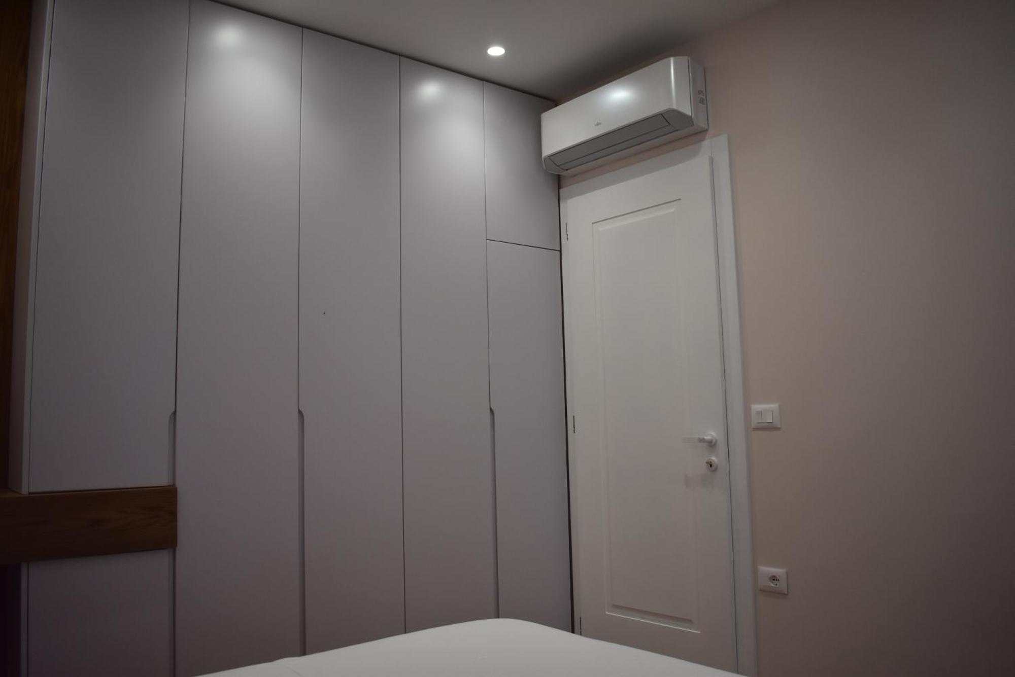 Tam Skanderbeg Square Serviced City Center Apartment No1 ティラナ エクステリア 写真
